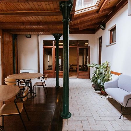 Manfredi Ristorante Con Alloggio Romentino エクステリア 写真