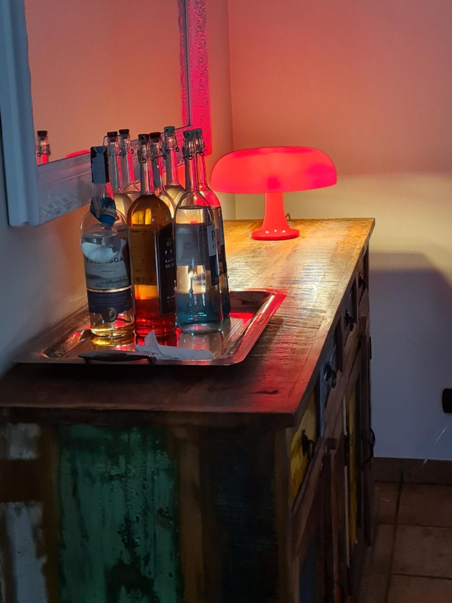 Manfredi Ristorante Con Alloggio Romentino エクステリア 写真