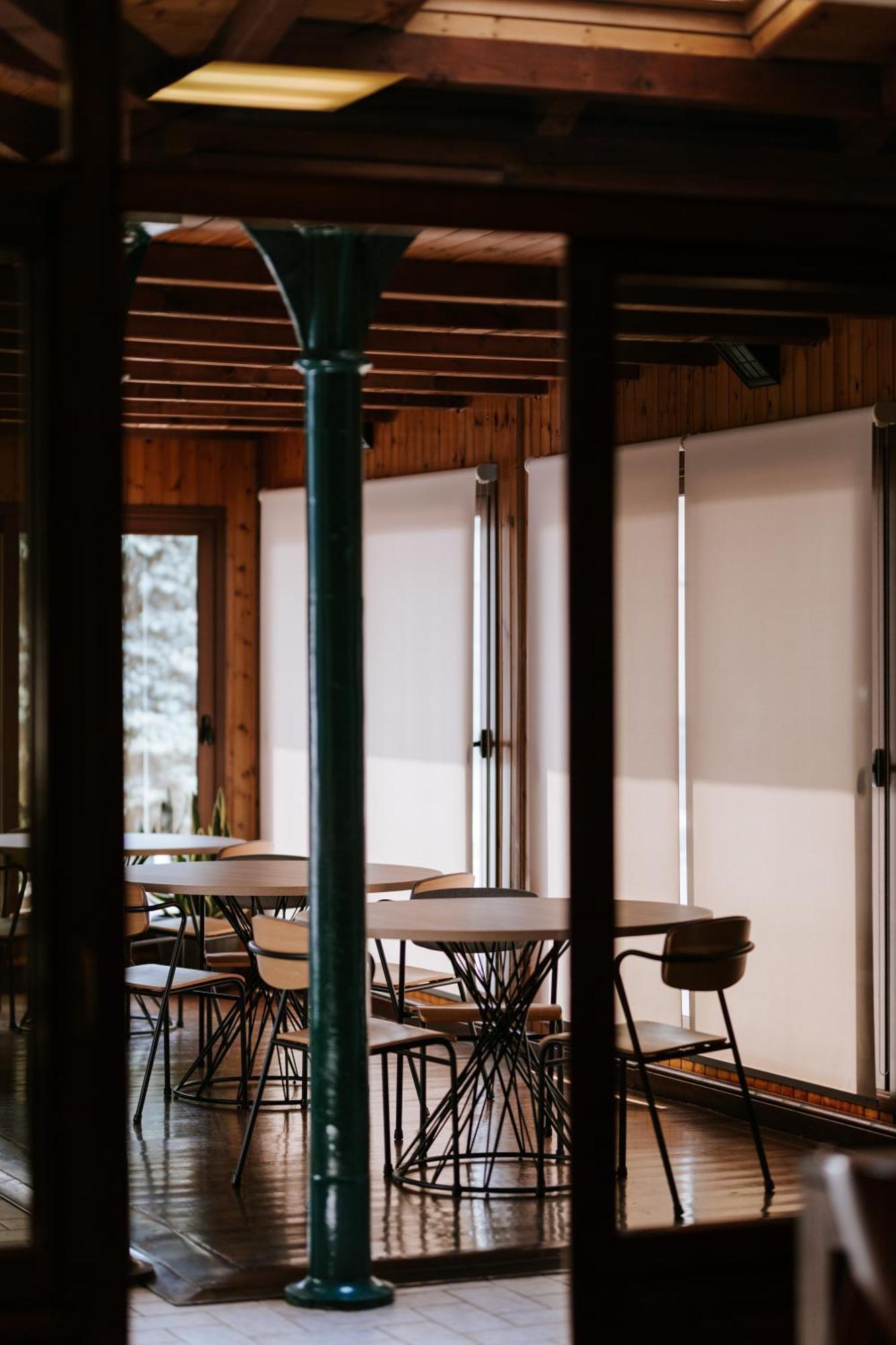 Manfredi Ristorante Con Alloggio Romentino エクステリア 写真